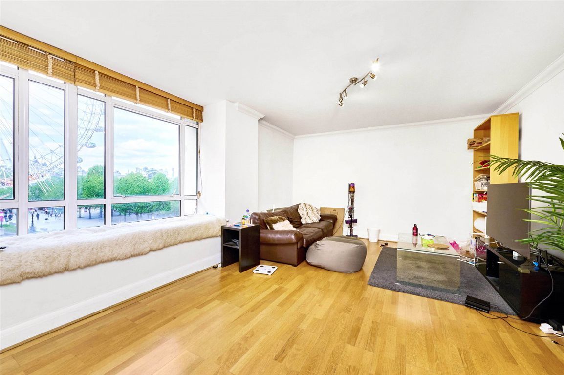 Flat York Road in Greater London