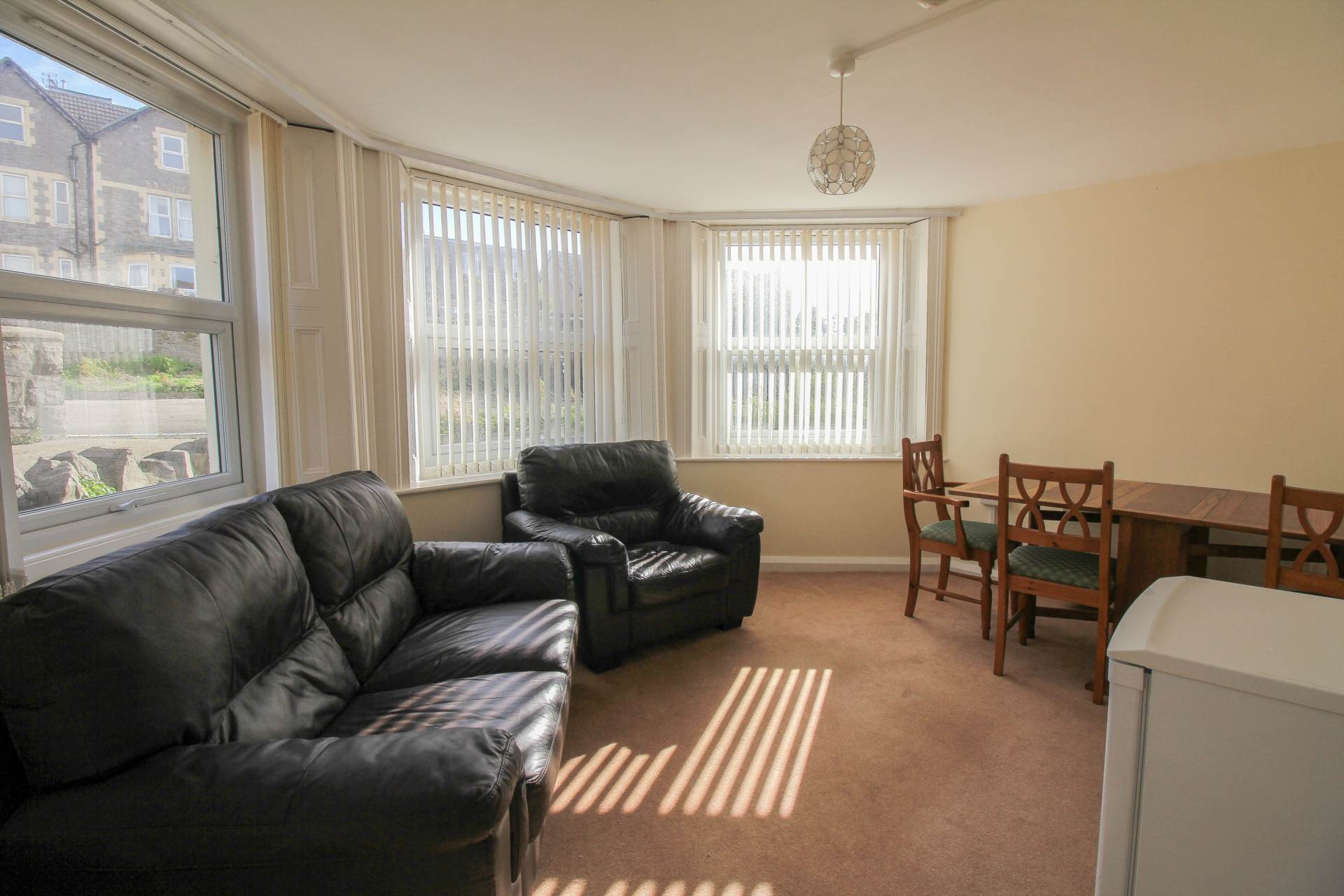 Flat Ellenborough Park South in Weston-super-Mare