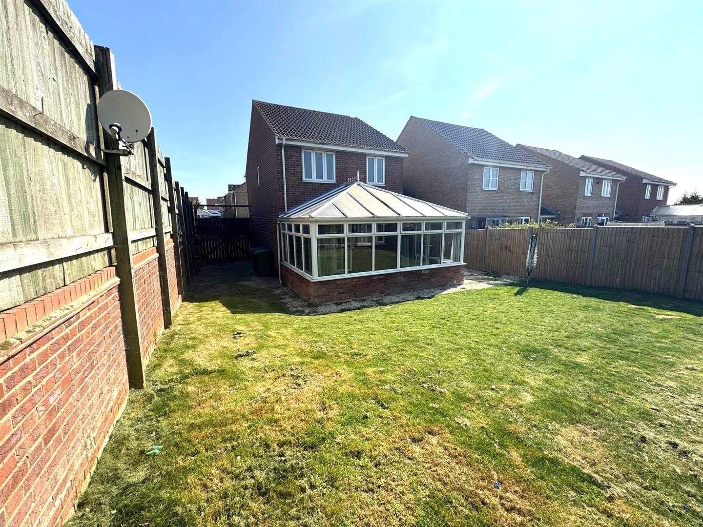 House Condor Close in Borough of Swale