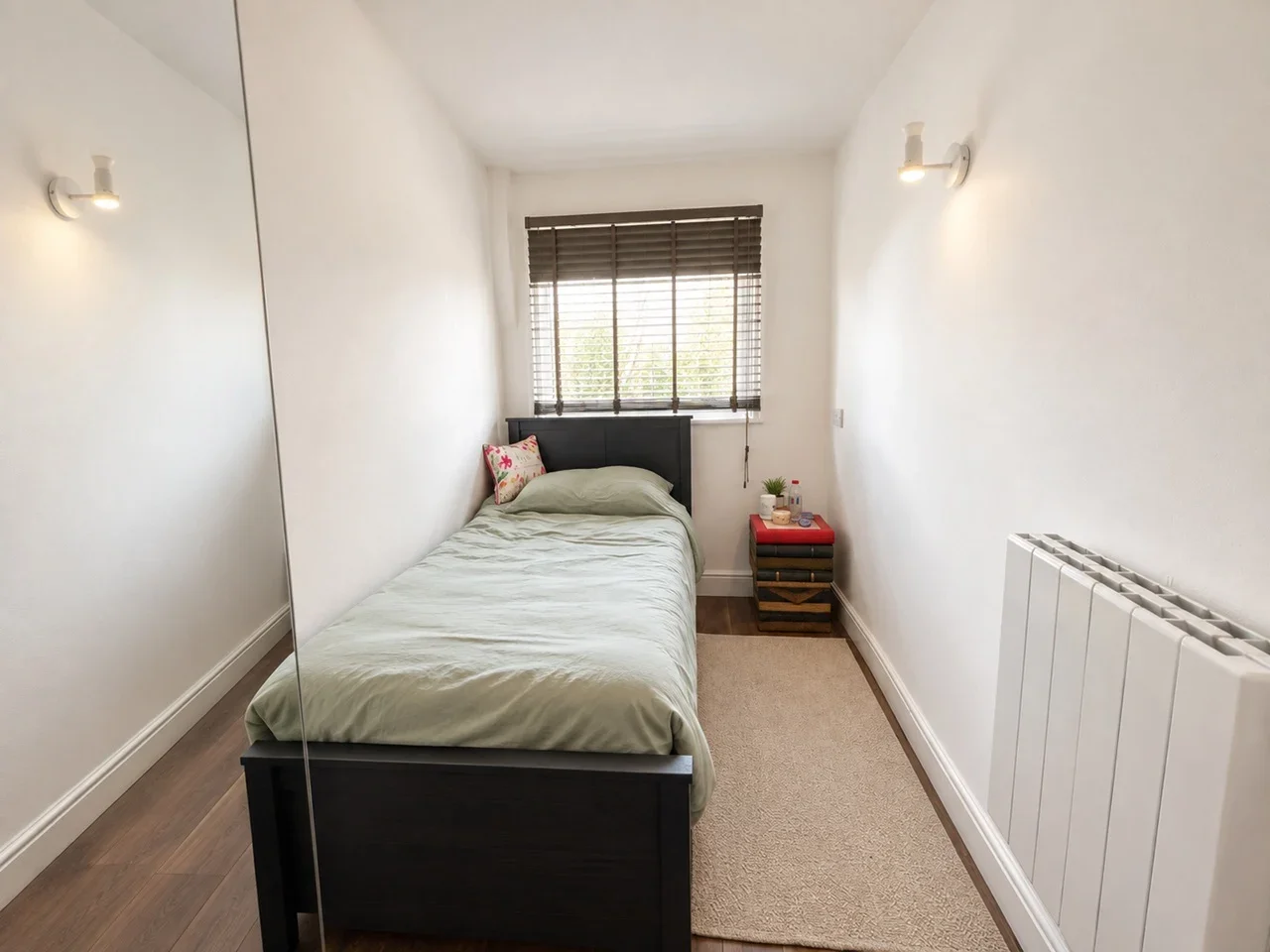 Flat Haydon Close in Greater London