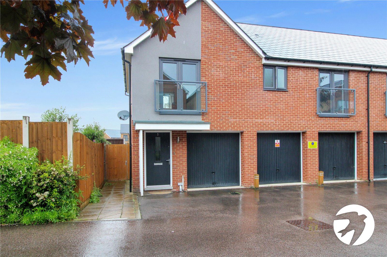 Flat Thackeray Drive in Gravesham