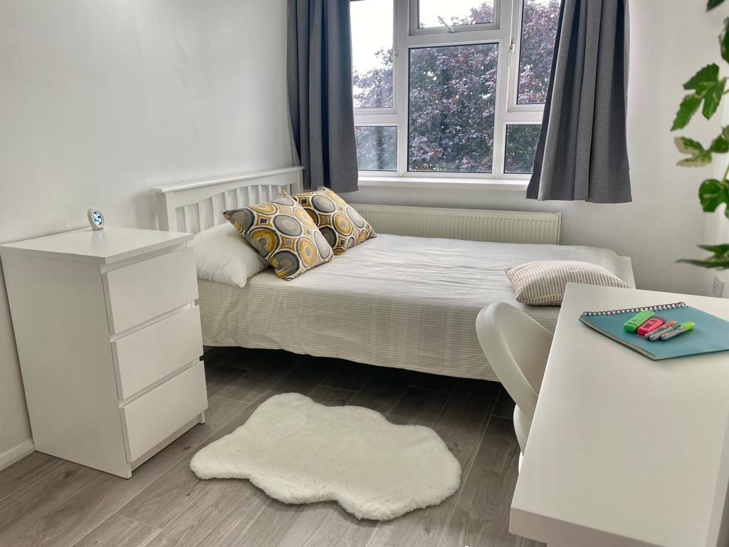 Flat Meriden Road in Liverpool