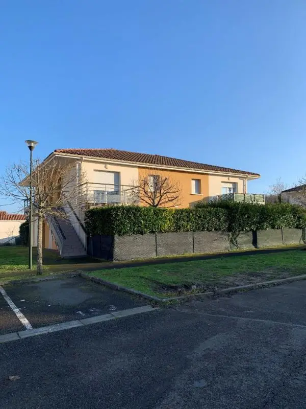 Flat Rue Marthe Vedrenne in Angoulême