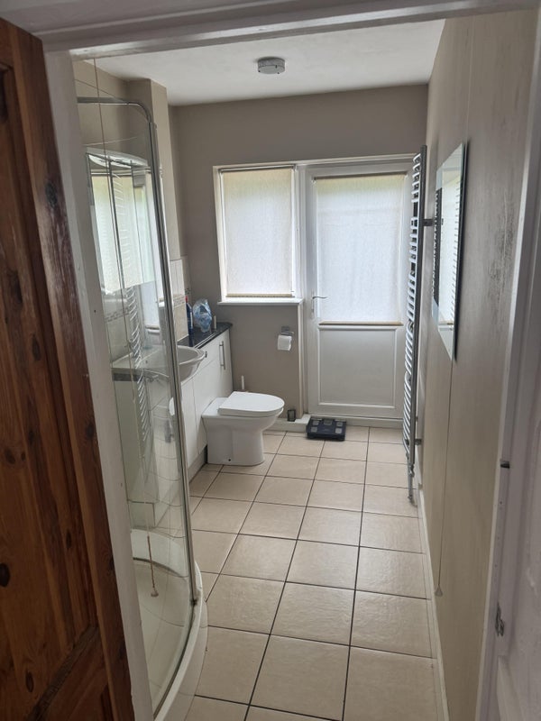 Room Langley Walk in Crawley