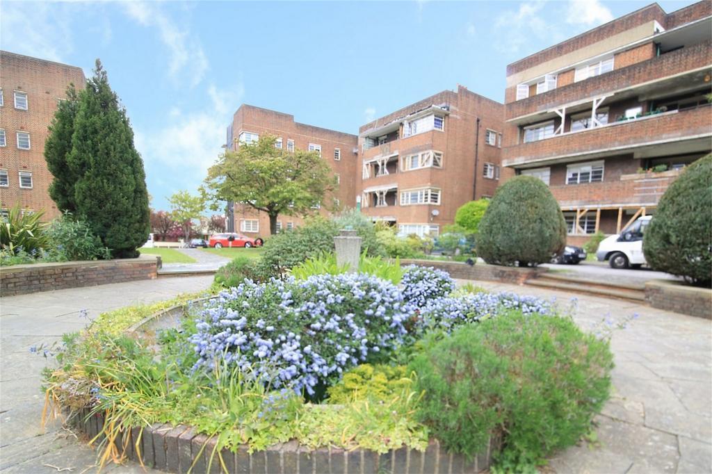 Flat Herne Hill in Greater London