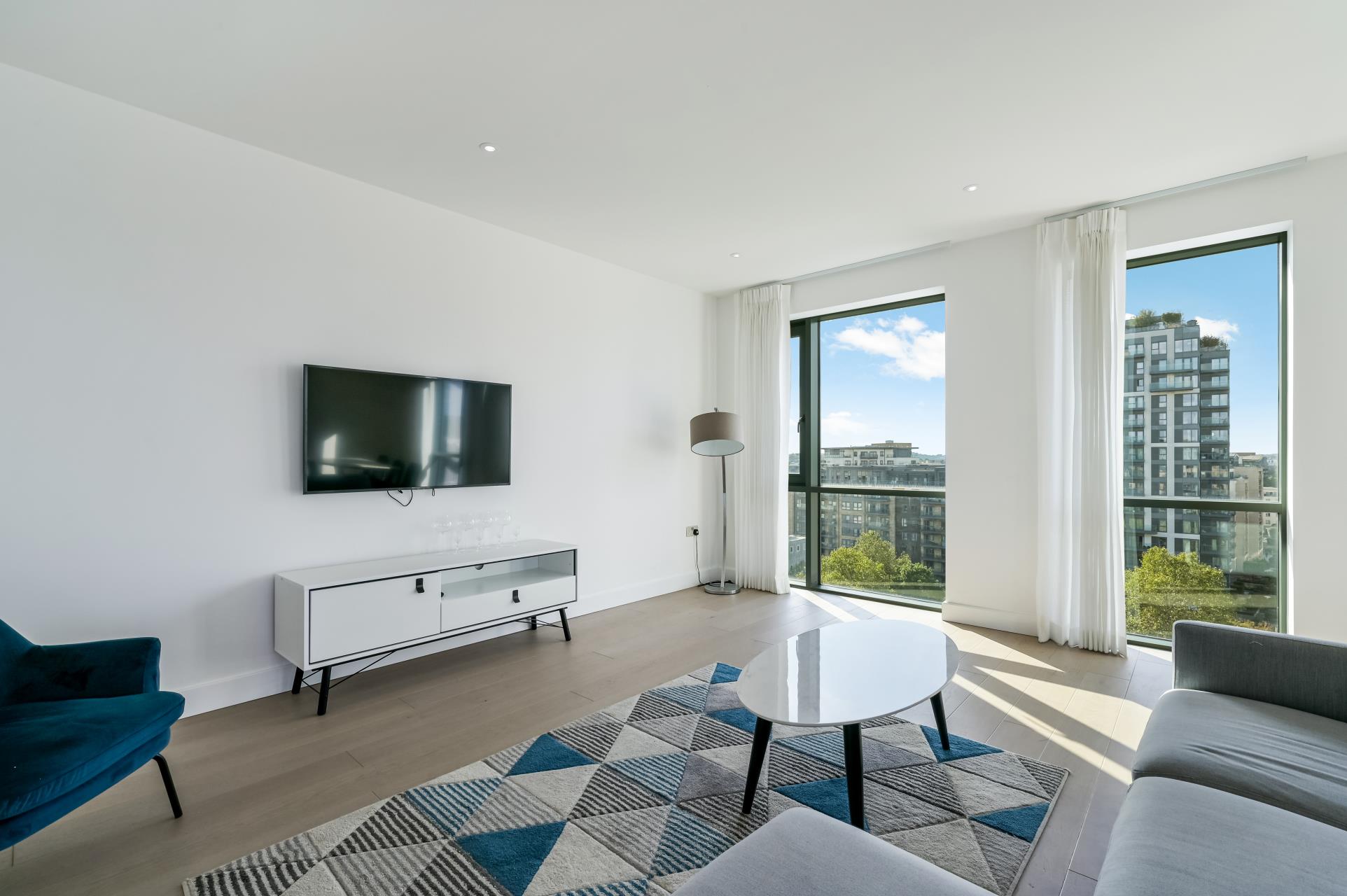 Flat Beaufort Square in Greater London