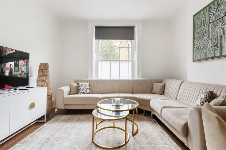 Flat Gloucester Place in City of Westminster