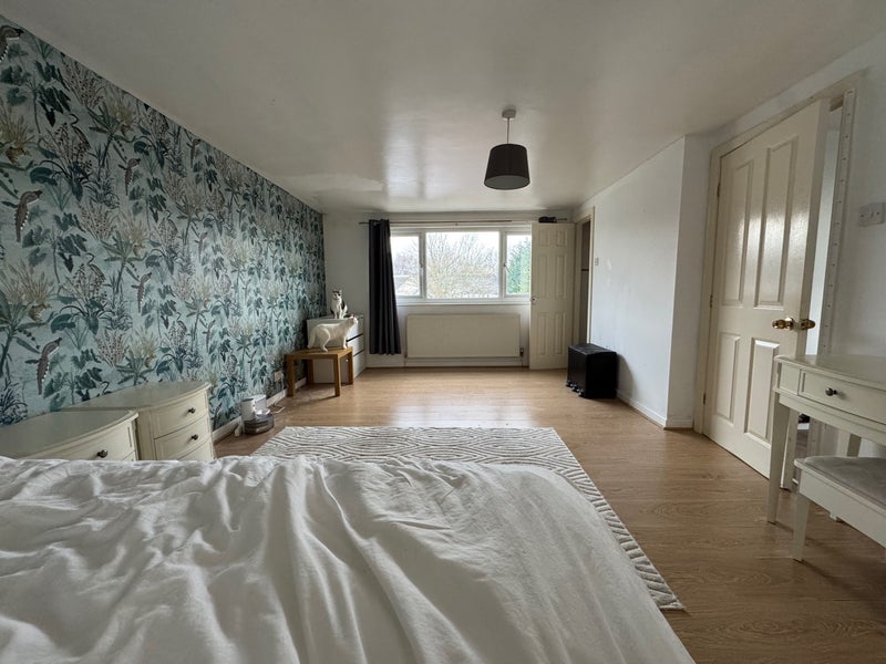 Room Glencar in Westhoughton