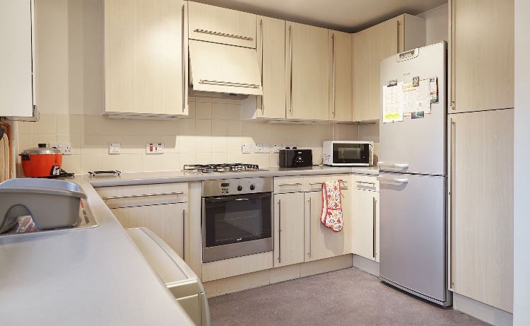 Room Donato Drive in Greater London
