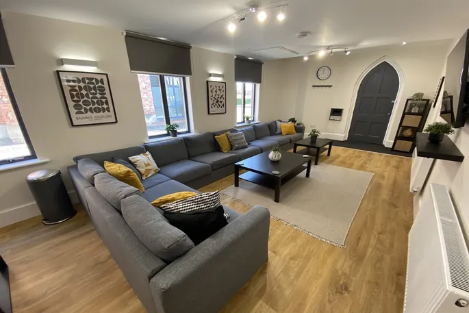 Room Albion Street in Nottingham