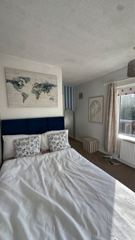 Room Clayton Lane in Newcastle-under-Lyme