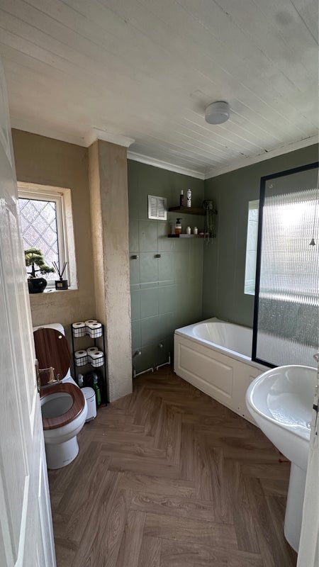 Room Clayton Lane in Newcastle-under-Lyme