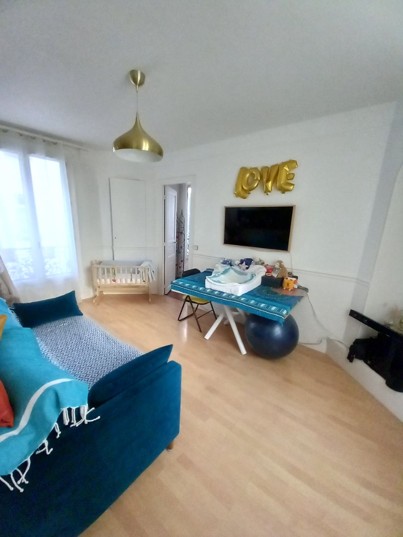 Flat Rue de Thionville in Paris