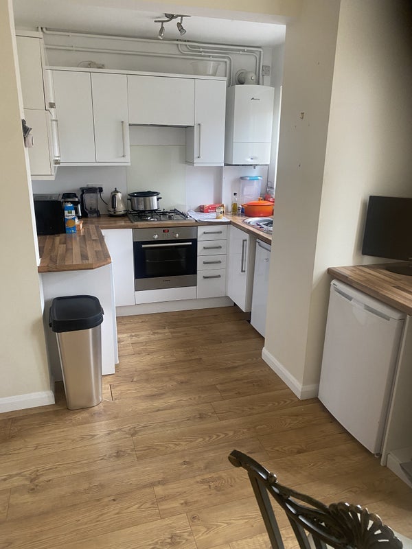 Room Jillcot Road in Metropolitan Borough of Solihull