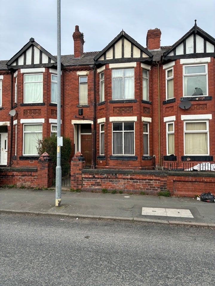 House Daisy Bank Road in Manchester