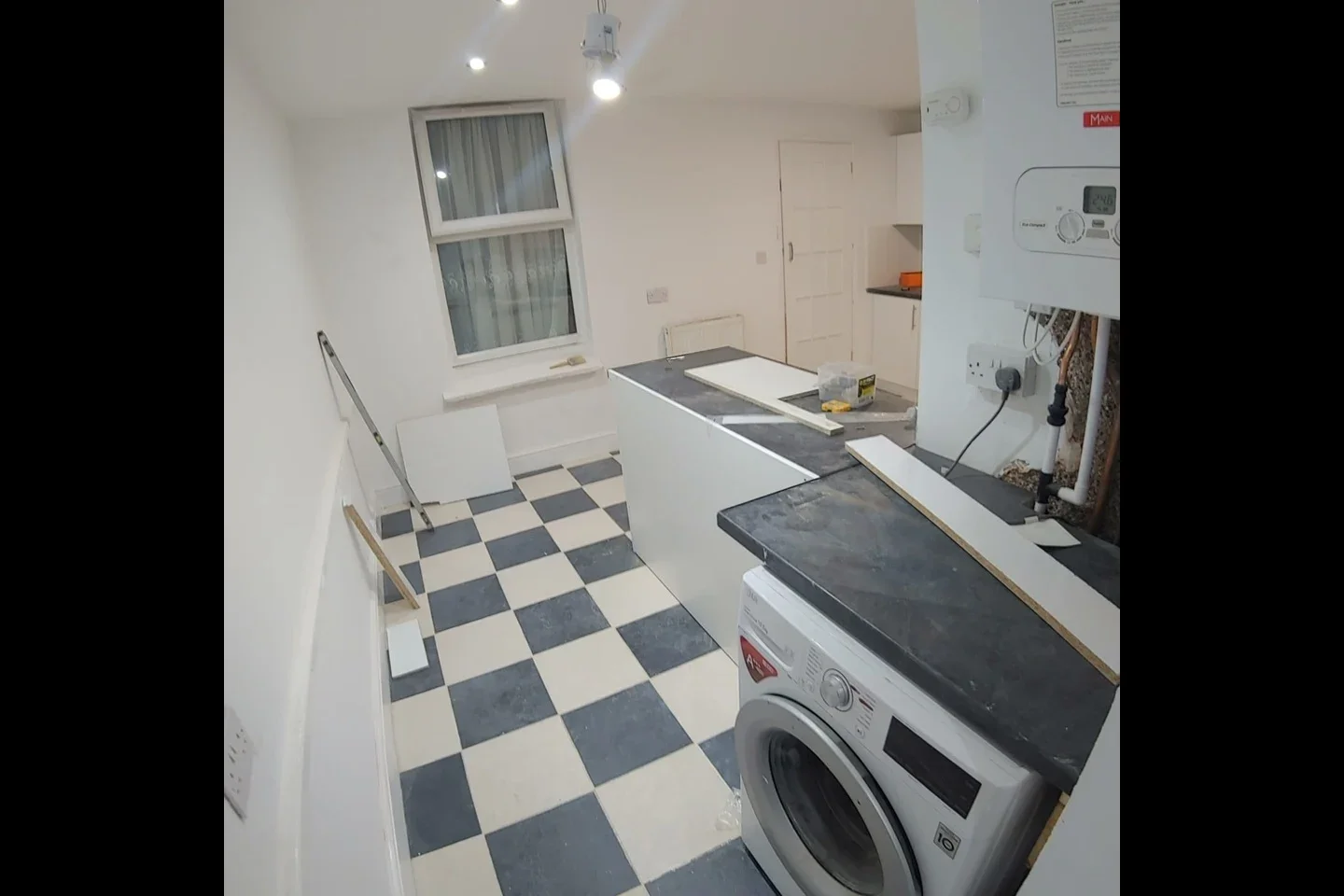 Room Park Avenue in Greater London