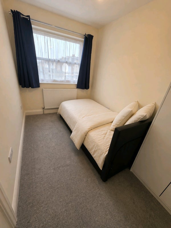 Room Church Road in Greater London