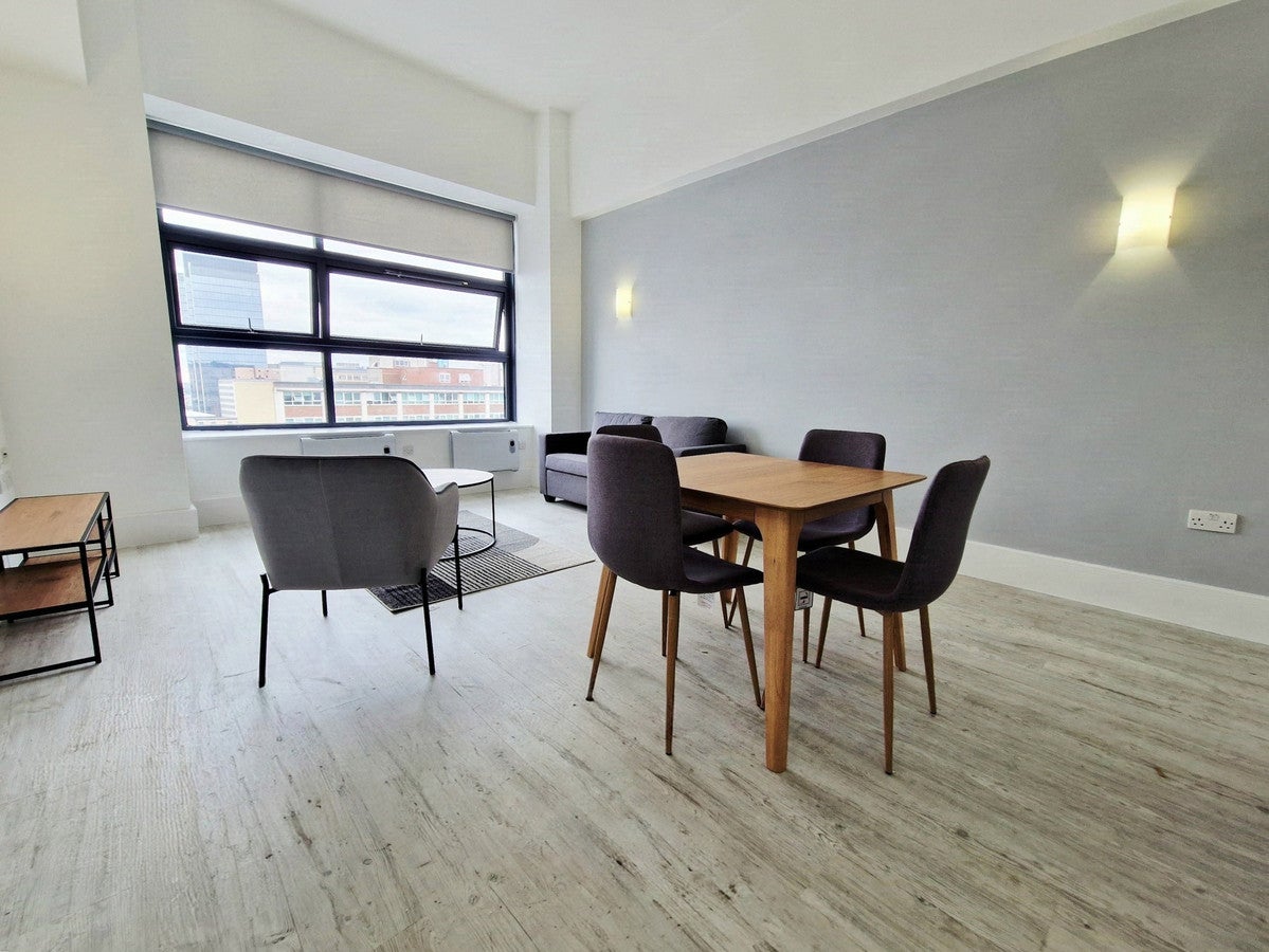 Flat Newhall Street in Birmingham