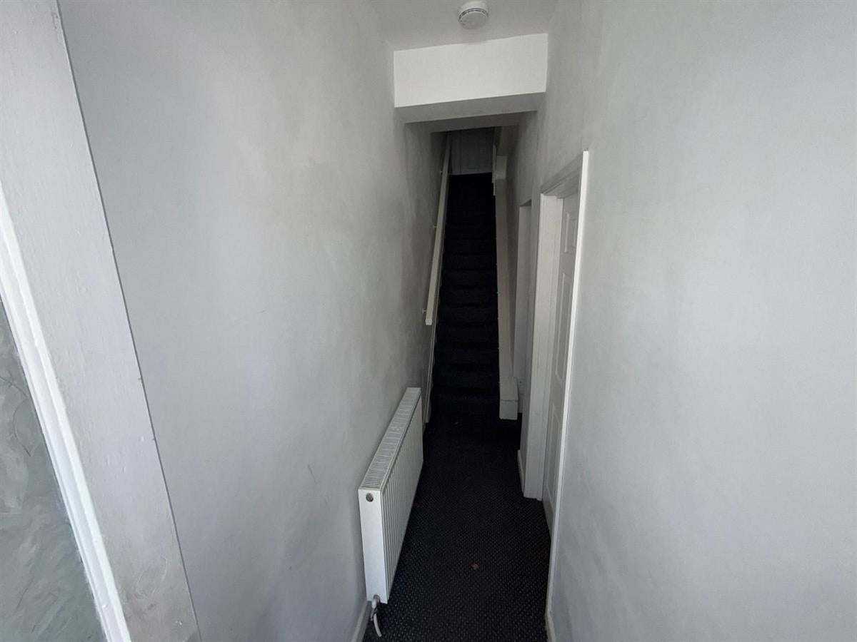 Room Endsleigh Street in Hull