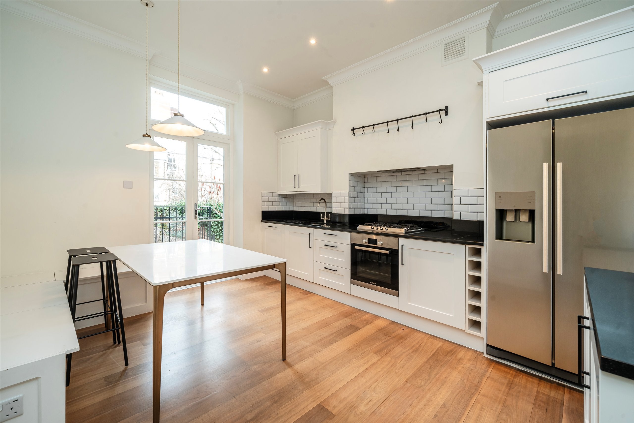 Flat Westwick Gardens in Greater London