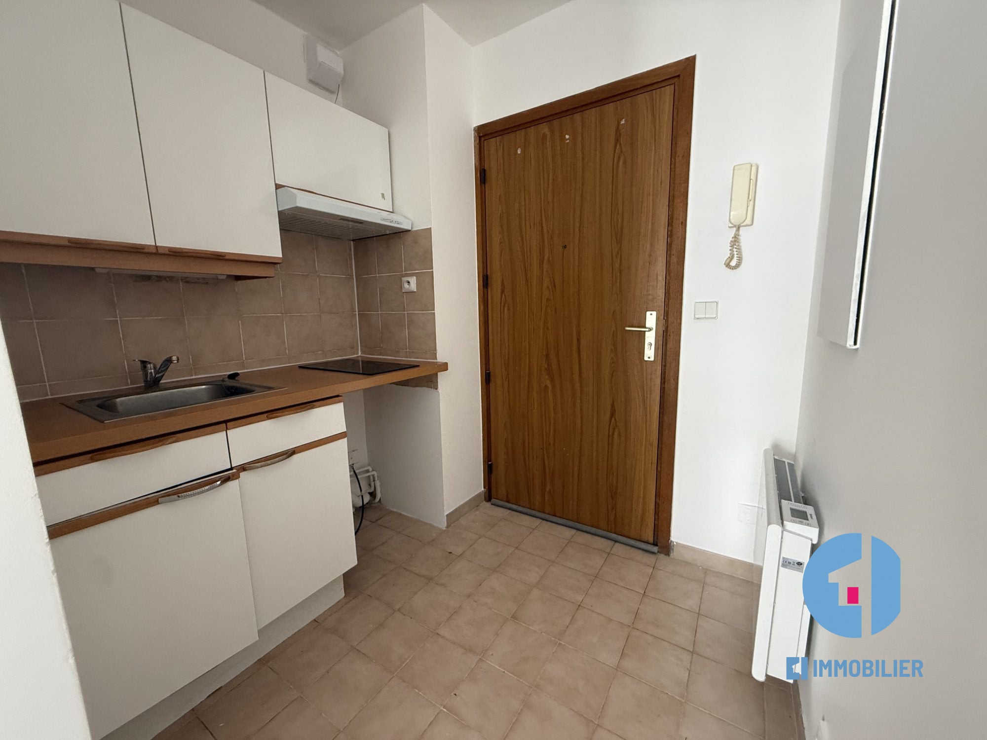 Flat Rue Louis Rolland in Montrouge