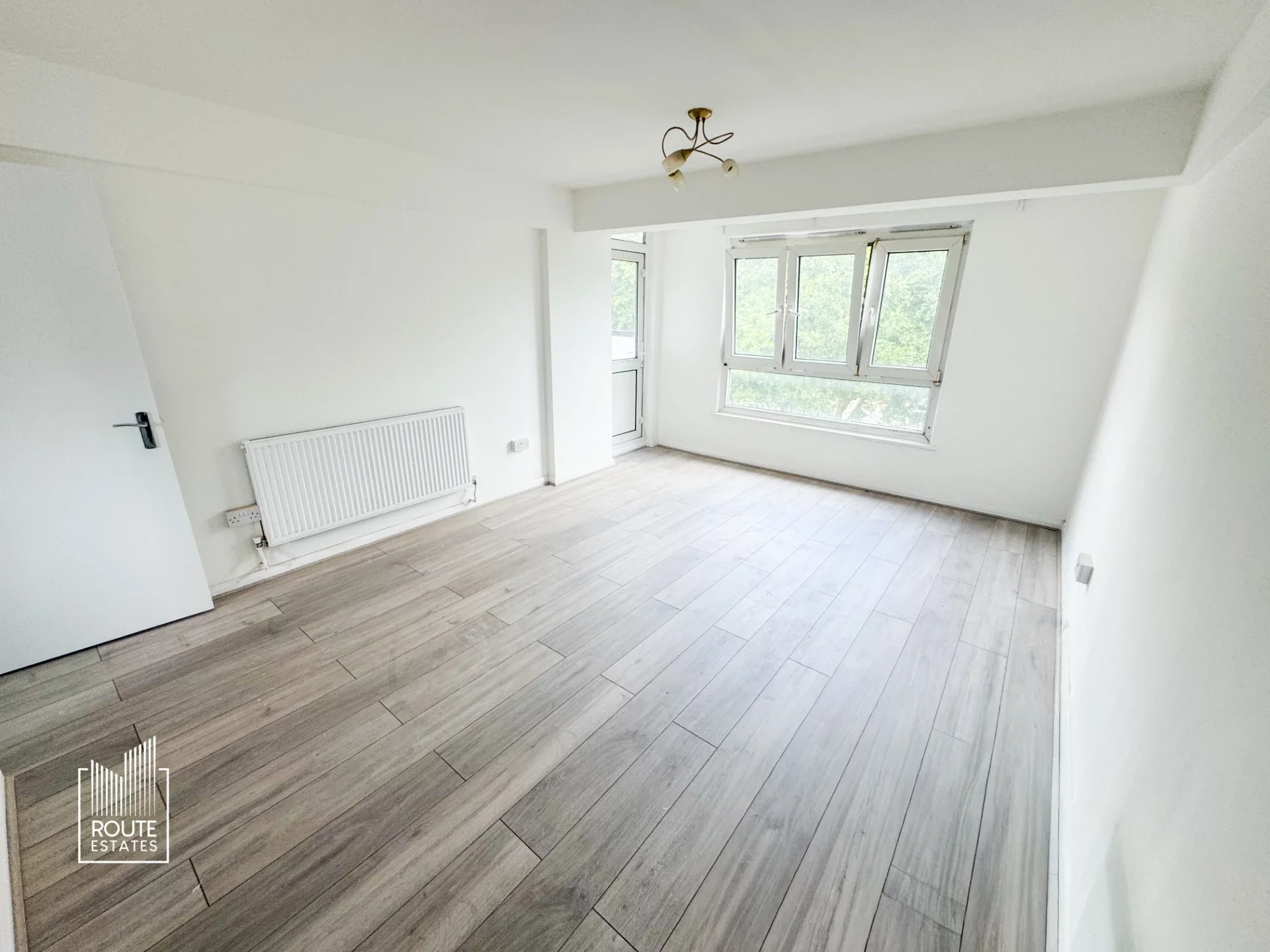 Flat Paul Street in Greater London