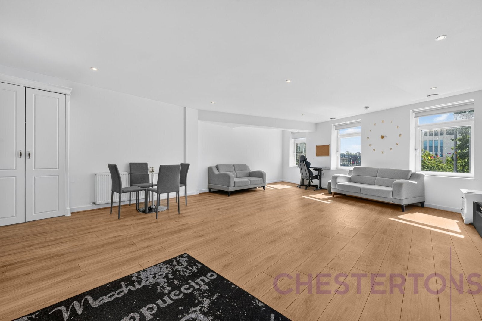 Flat Greens End in Greater London