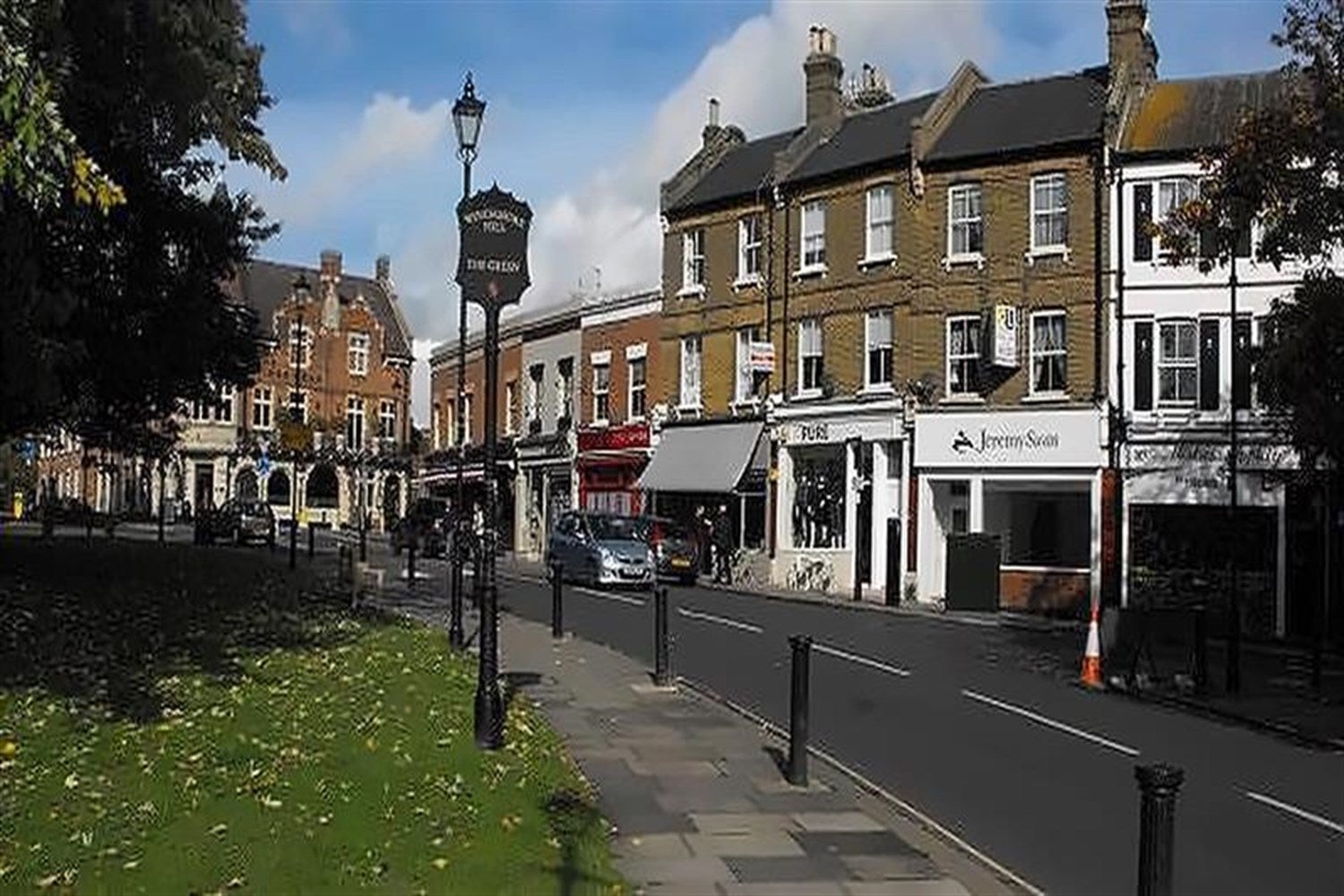 Flat Station Road in Greater London