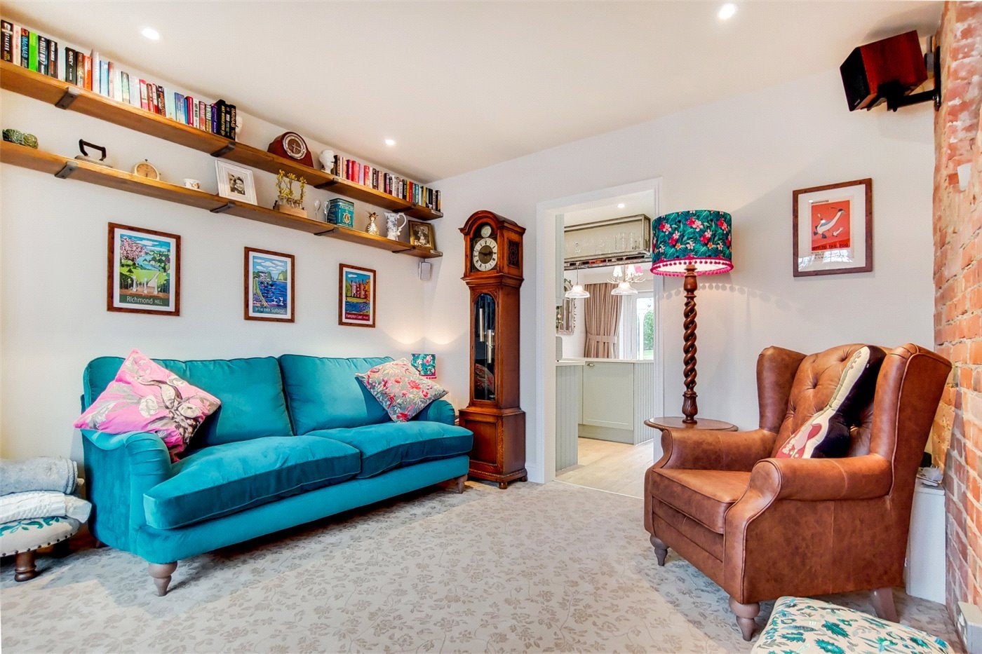 House Surbiton Hill Park in Greater London
