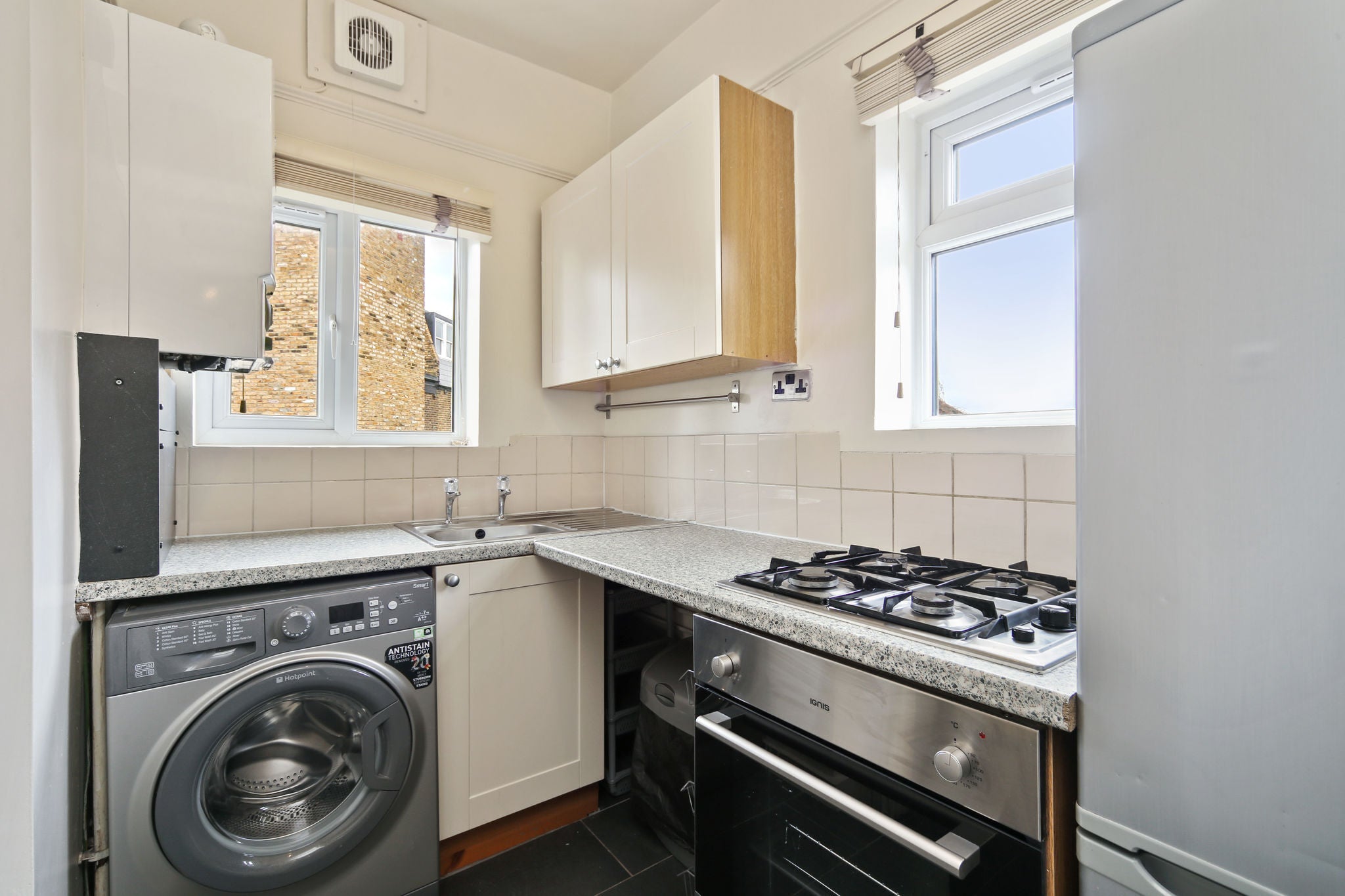 Flat Filmer Mews in Greater London