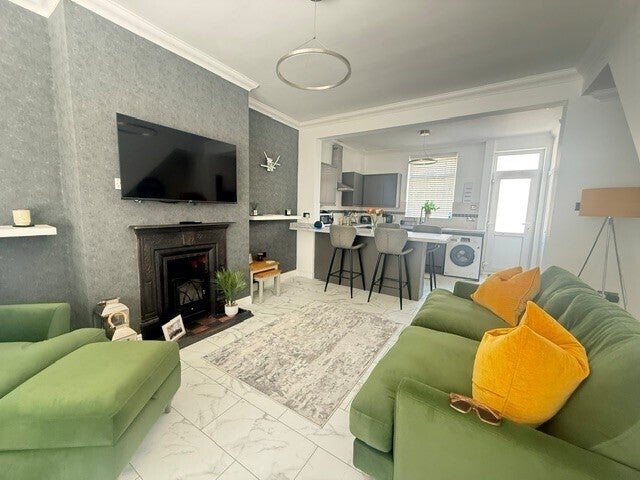 Flat Newton Road in Hoylake