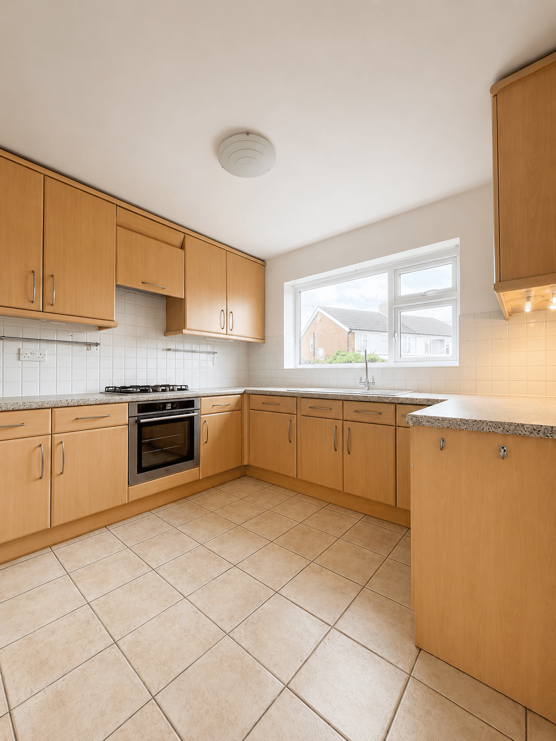 Flat Addison Road in Greater London