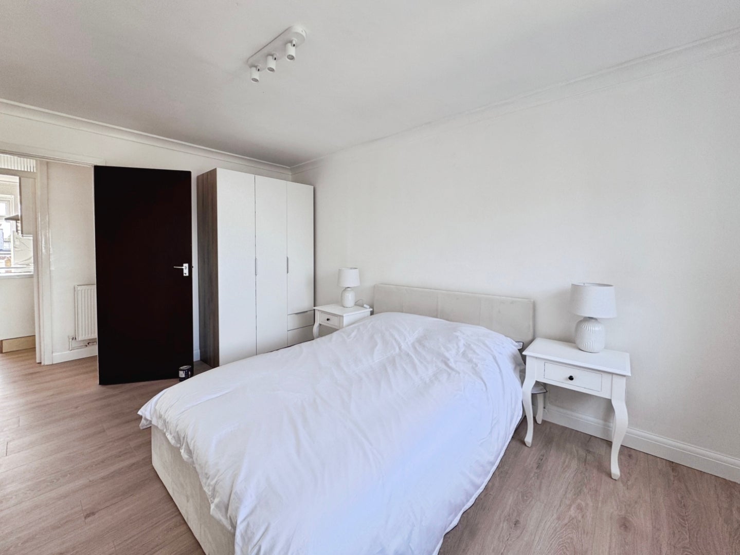 Room London Road in Southend-on-Sea
