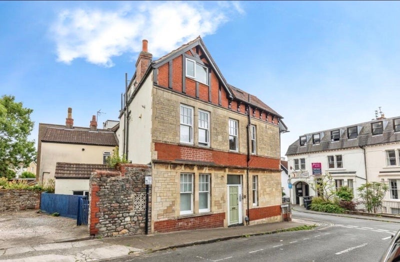 Room Lower Redland Road in Bristol