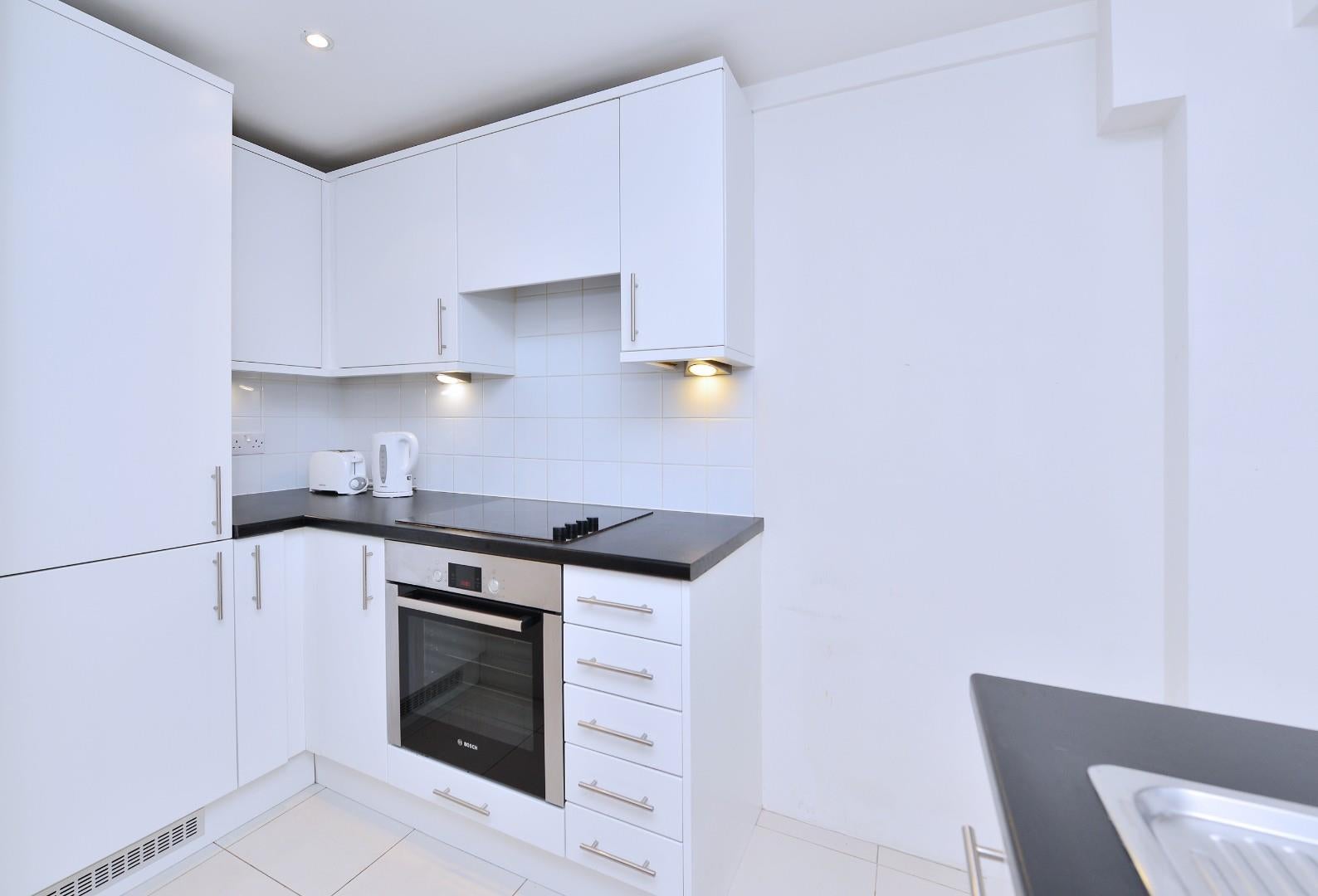 Flat Fulham Road in Greater London
