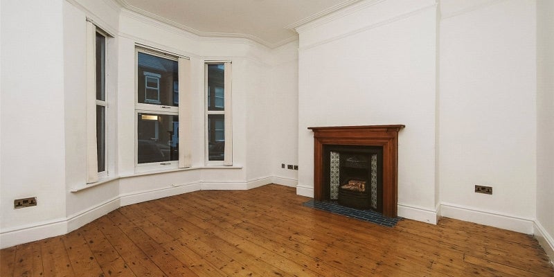 Flat Calton Avenue in Liverpool