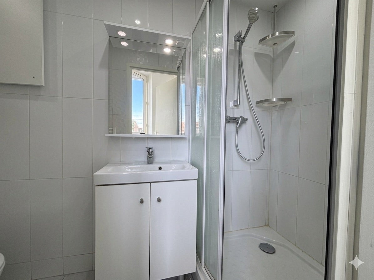 Appartement Place Léon Cassé à Corbeil-Essonnes