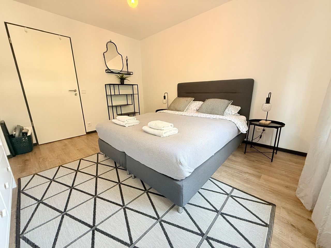 Wohnung Stefan-George-Ring in München