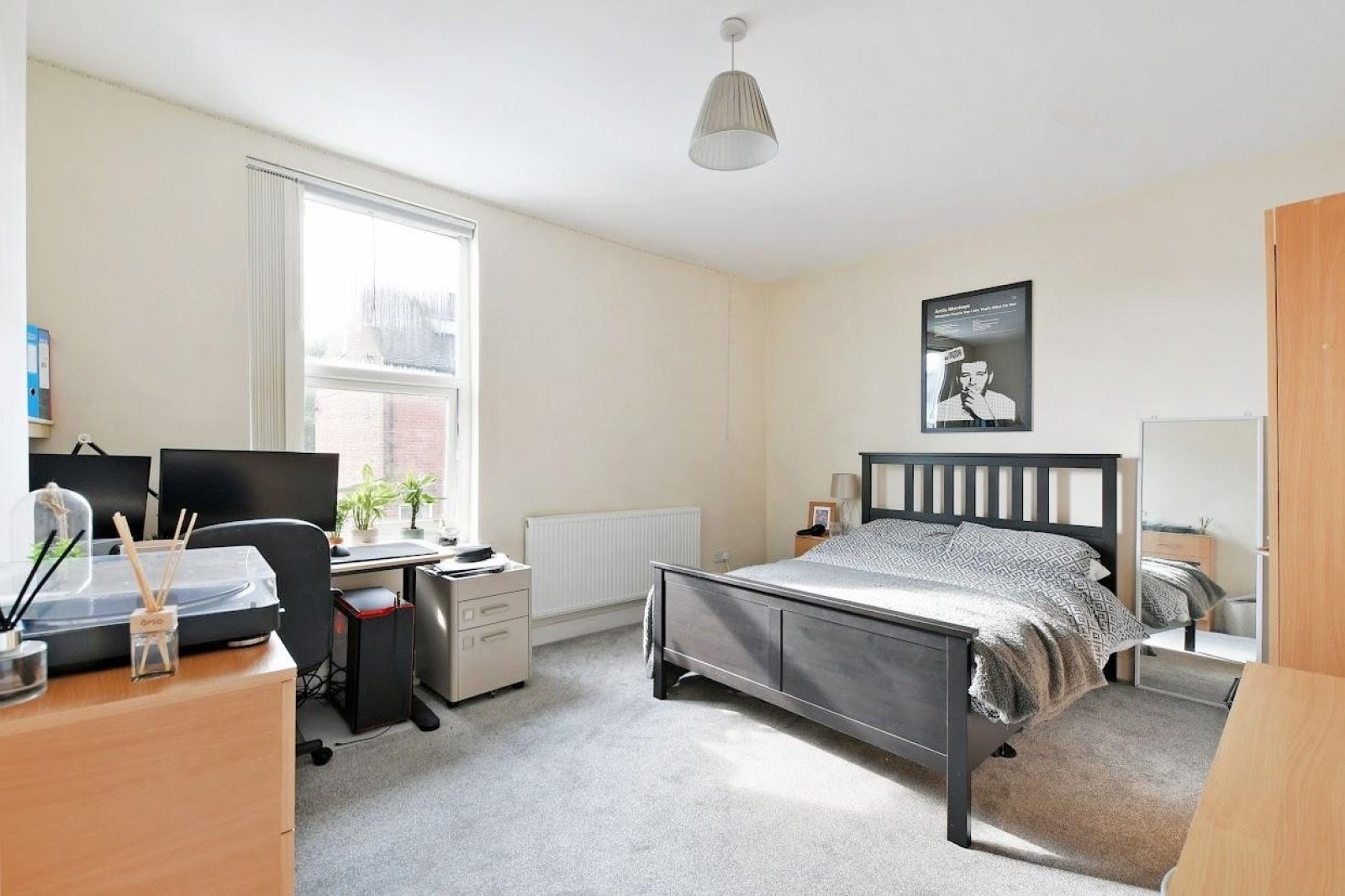 Flat Hickmott Road in Sheffield