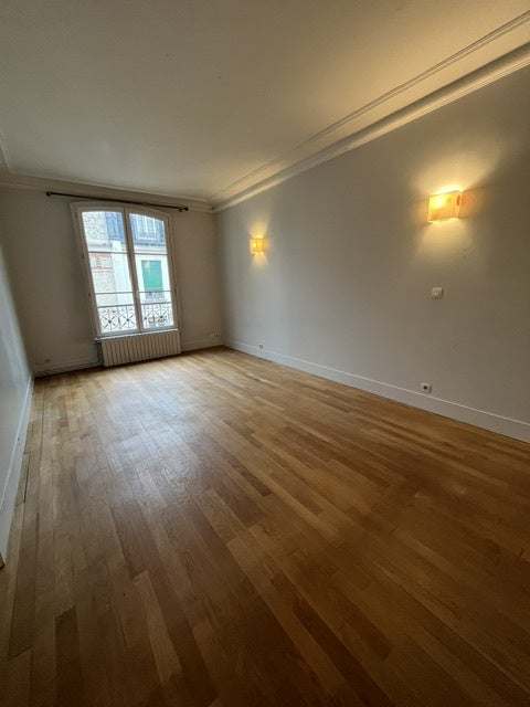 Appartement Avenue de la Motte-Picquet à Paris