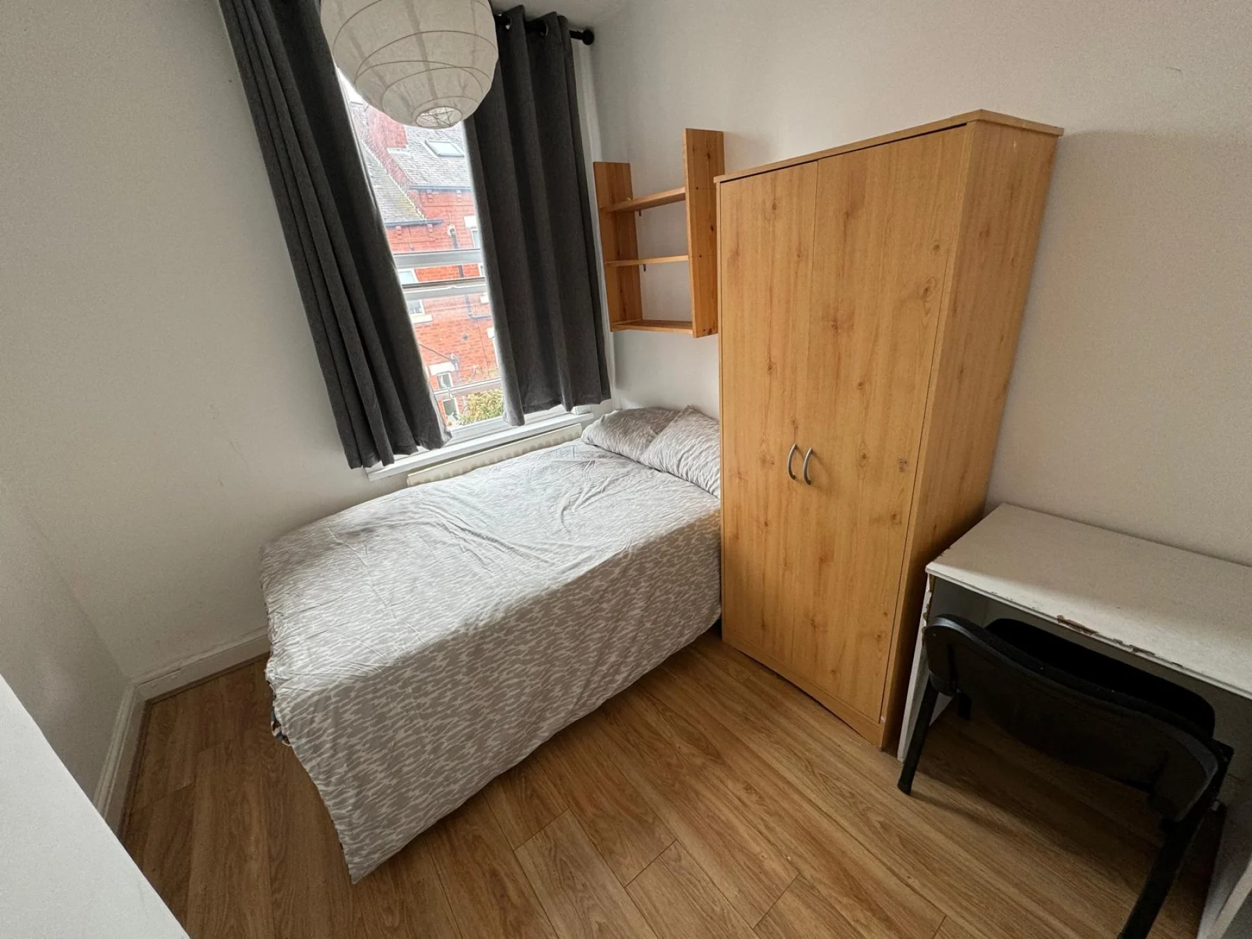 House Burchett Grove in Leeds