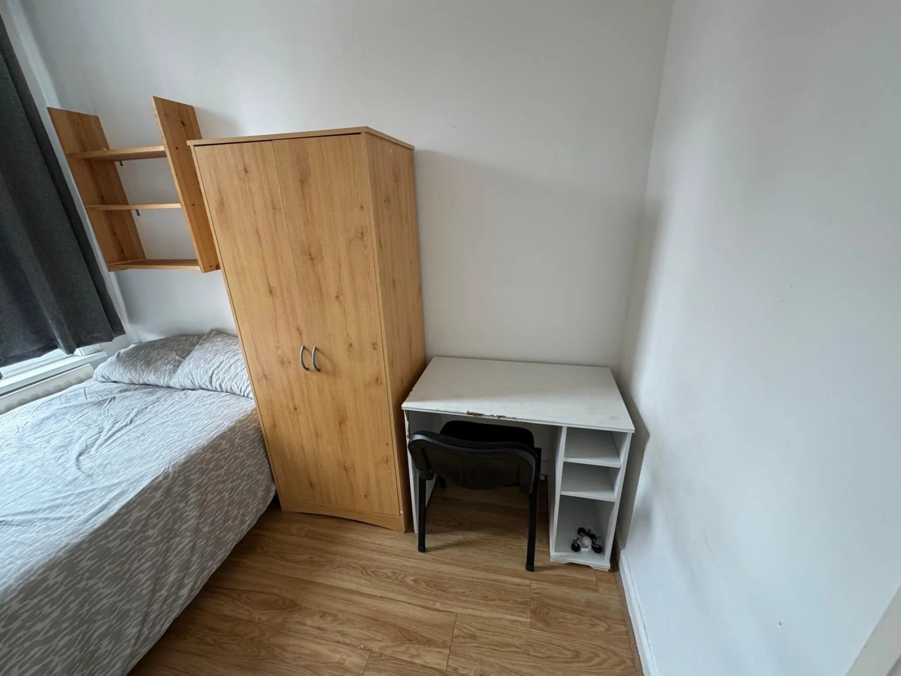 House Burchett Grove in Leeds