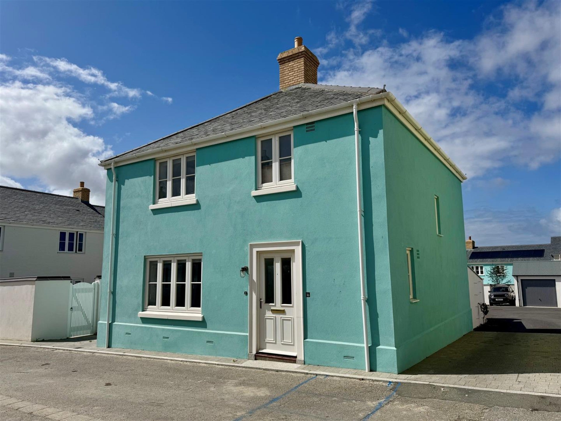 House Bownder Tregwestek in Newquay