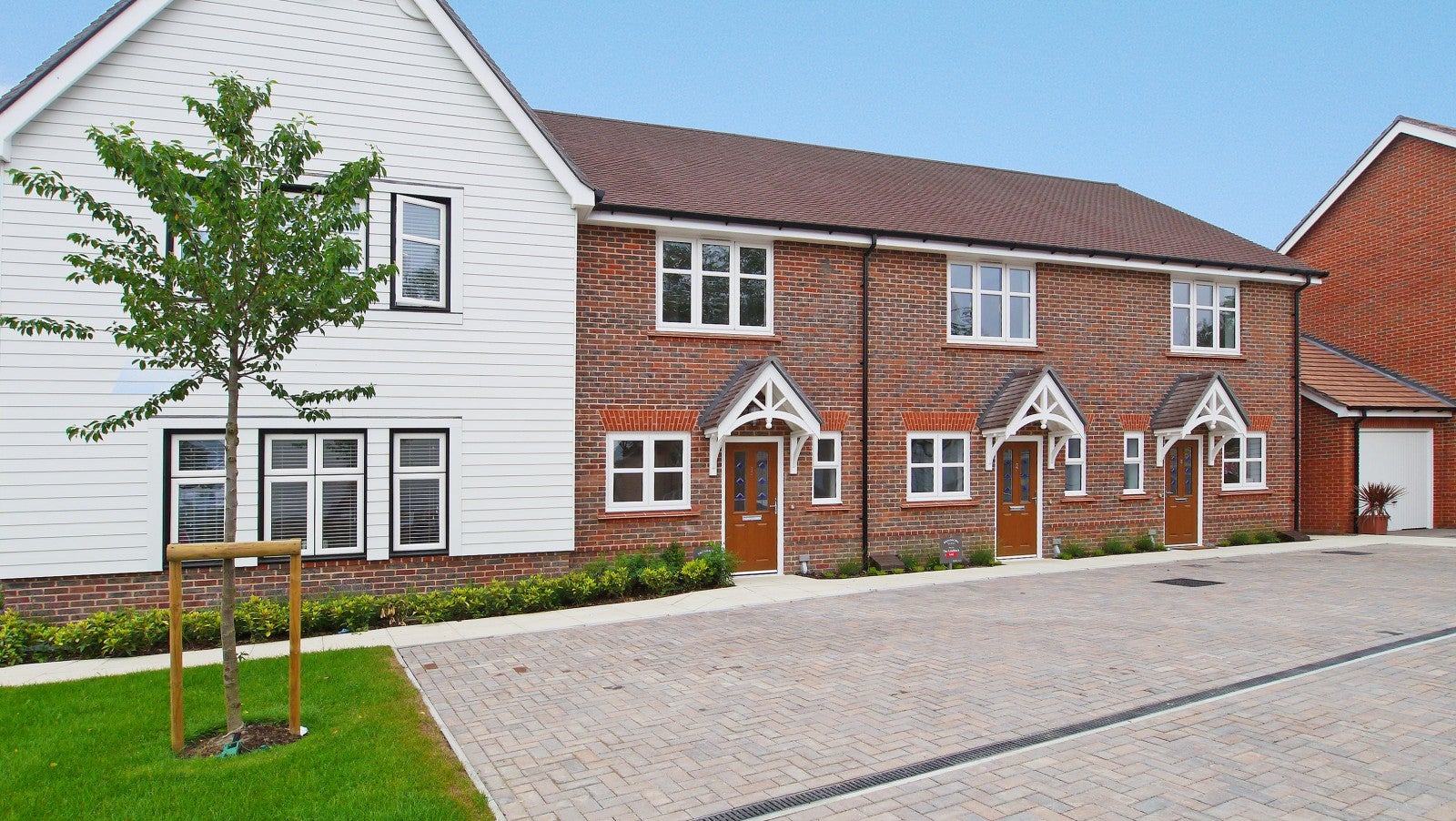 House Huntley Mews in Horsham