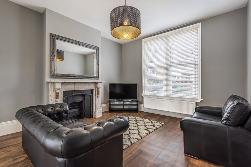 Room Stanmore Road in Birmingham