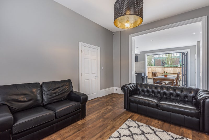 Room Stanmore Road in Birmingham
