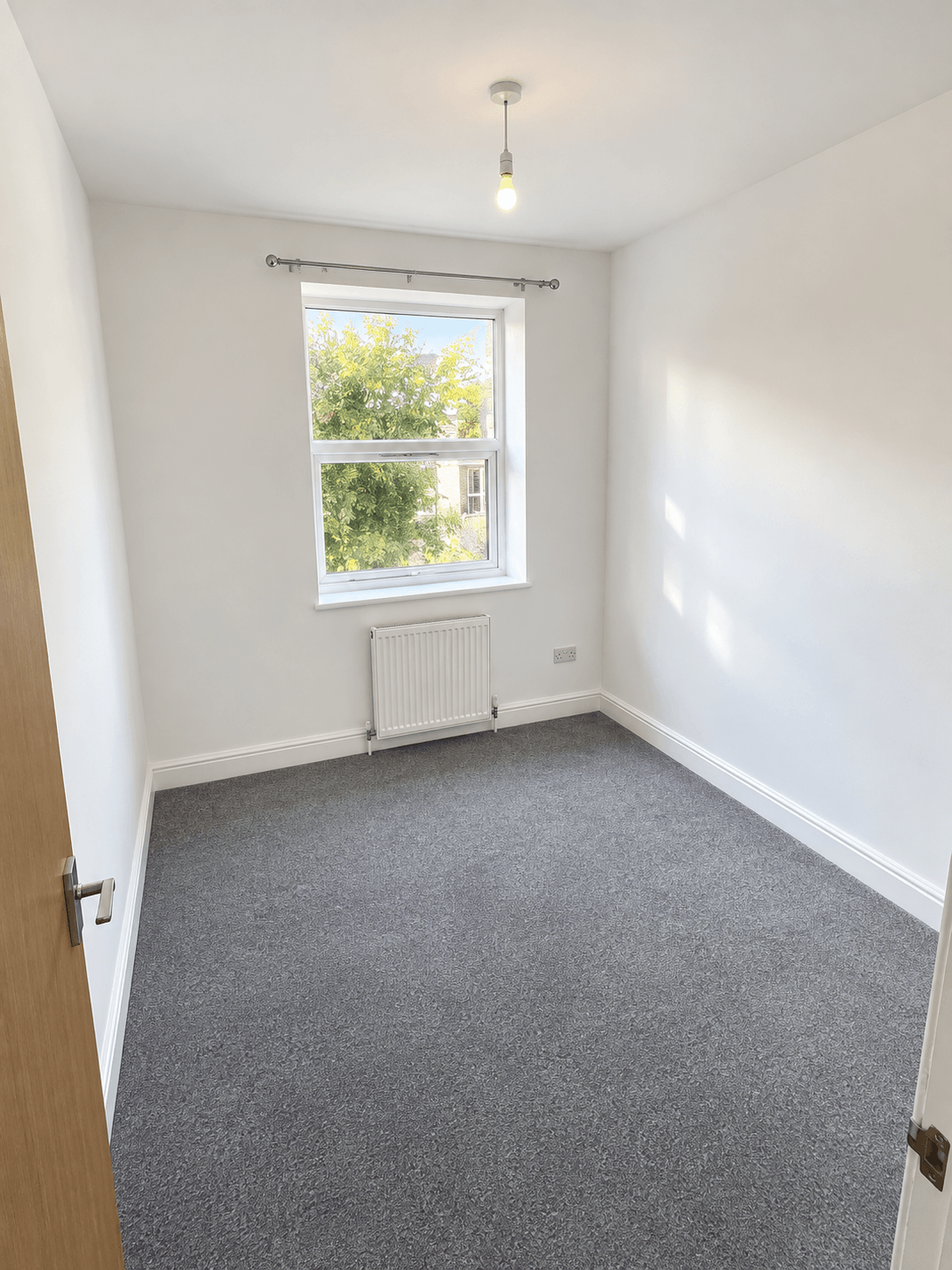 Flat Oakfield Road in Greater London
