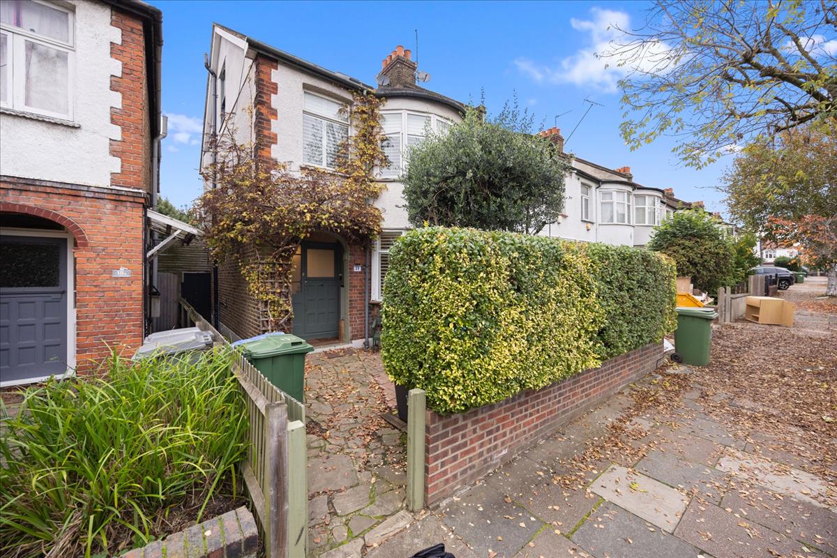 House Wrottesley Road in Greater London