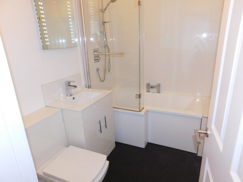 Flat Urquhart Road in Aberdeen City