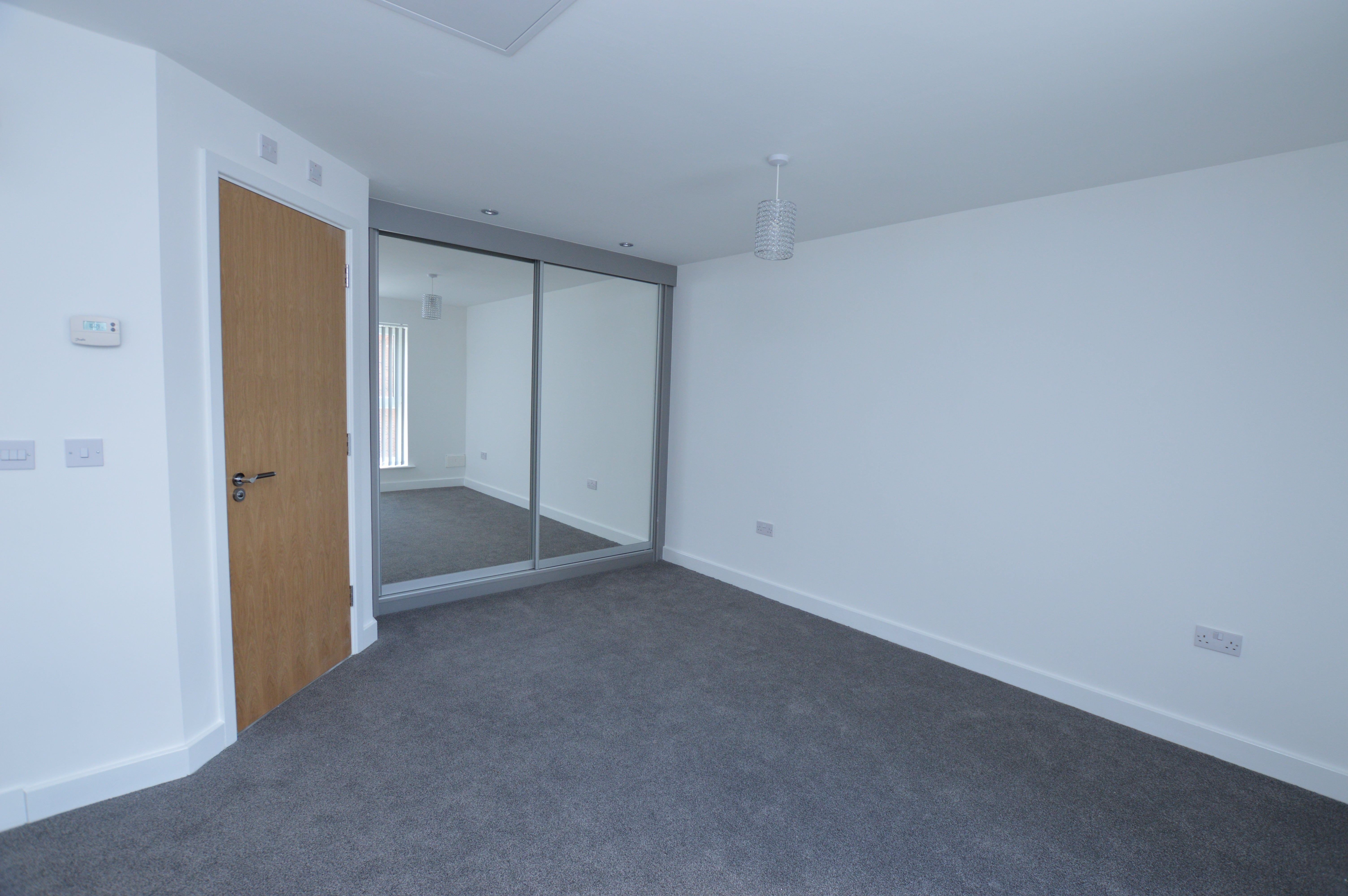 Flat Carnforth Avenue in Wakefield